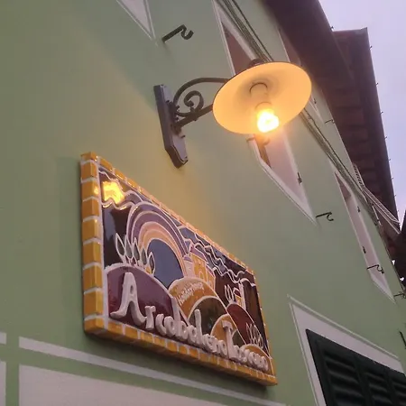 Arcobaleno Toscano Apartament Pescia